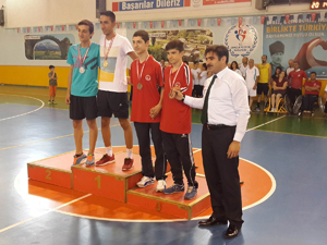 Engelliler badminton şampiyonu Konya’dan