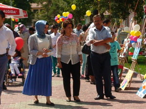 Ereğli’de el sanatları ve resim sergisi açıldı