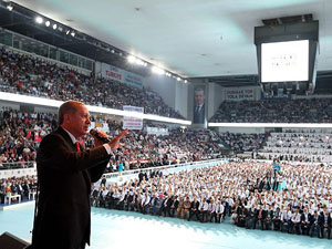 Sayın Davutoğlu emanetçi değildir