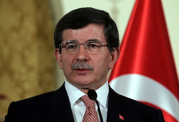 İlk mesaisi elektrik kesintisi gerginliği