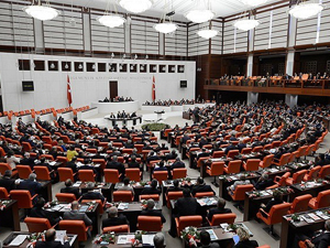 AK Parti Meclisi olağanüstü toplantıya çağırdı