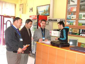 Esnaf, sigara yasağına uyuyor mu?