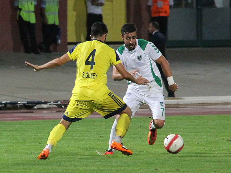 Yavru Kartal evinde avlandı