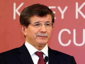 Başbakan Davutoğlu KKTCyi ziyaret edecek