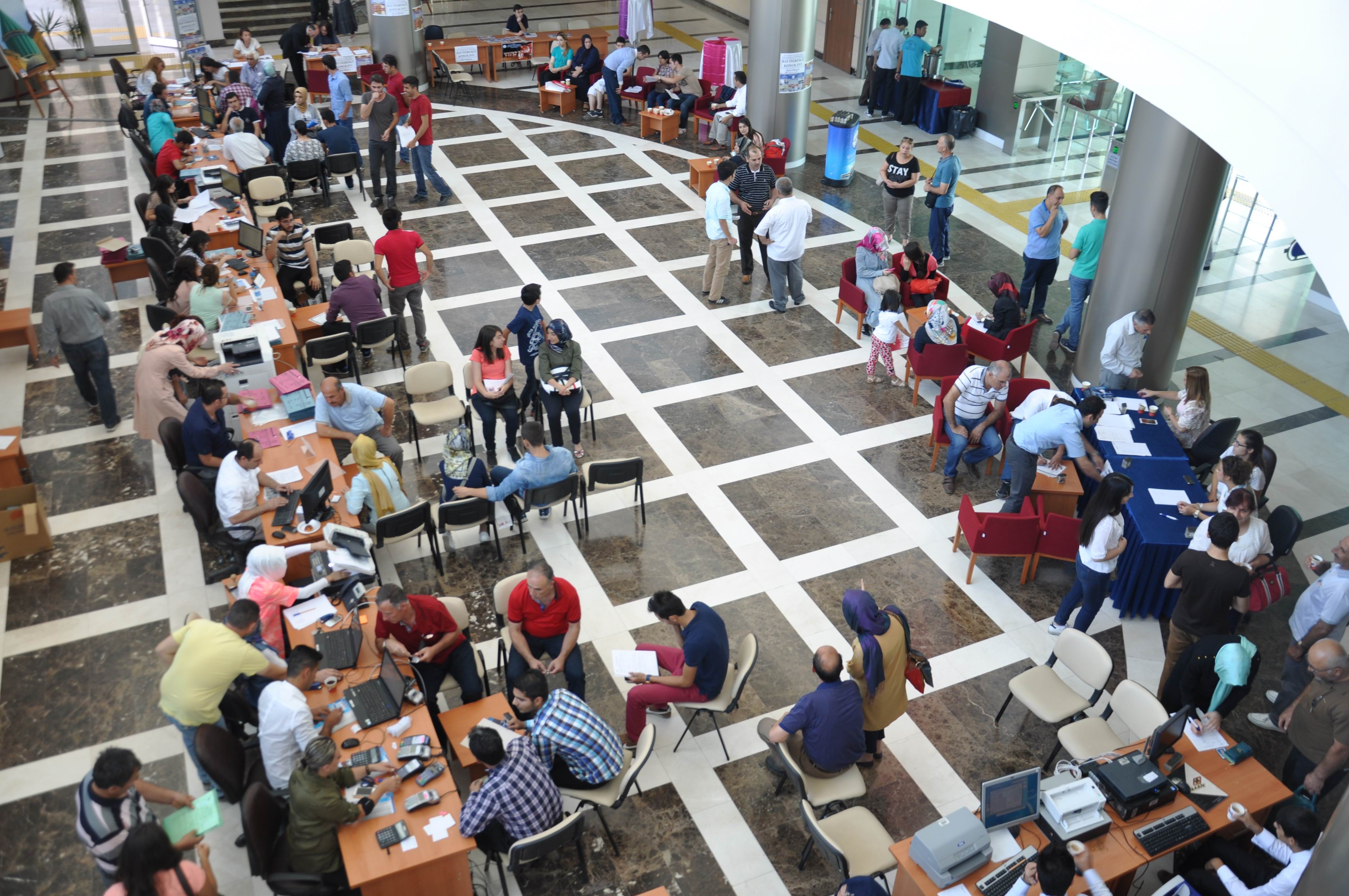 Karatay Üniversitesi 2014-2015’e merhaba dedi