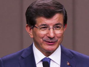 Davutoğlunun kurbanı bakın nerede kesildi