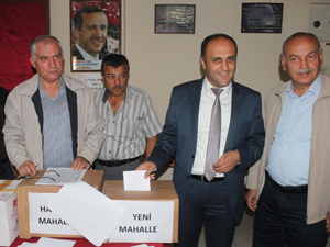 AK Parti’de delegeler seçimle belirleniyor