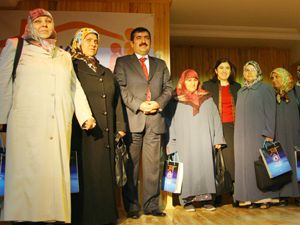 Kadınlar Gününde de bu yakışır!