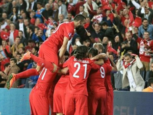 Fatih Terim dört ismi sildi!