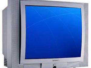 Üzerine televizyon düşen çocuk öldü