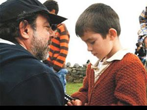 Bal nisan da gösterimde