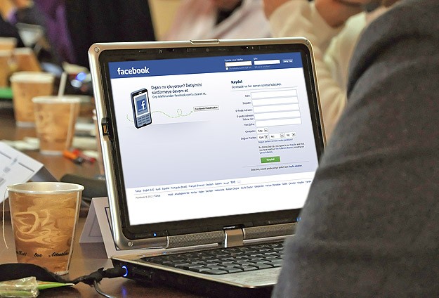 Facebooktan Ebola ile mücadele için yardım butonu
