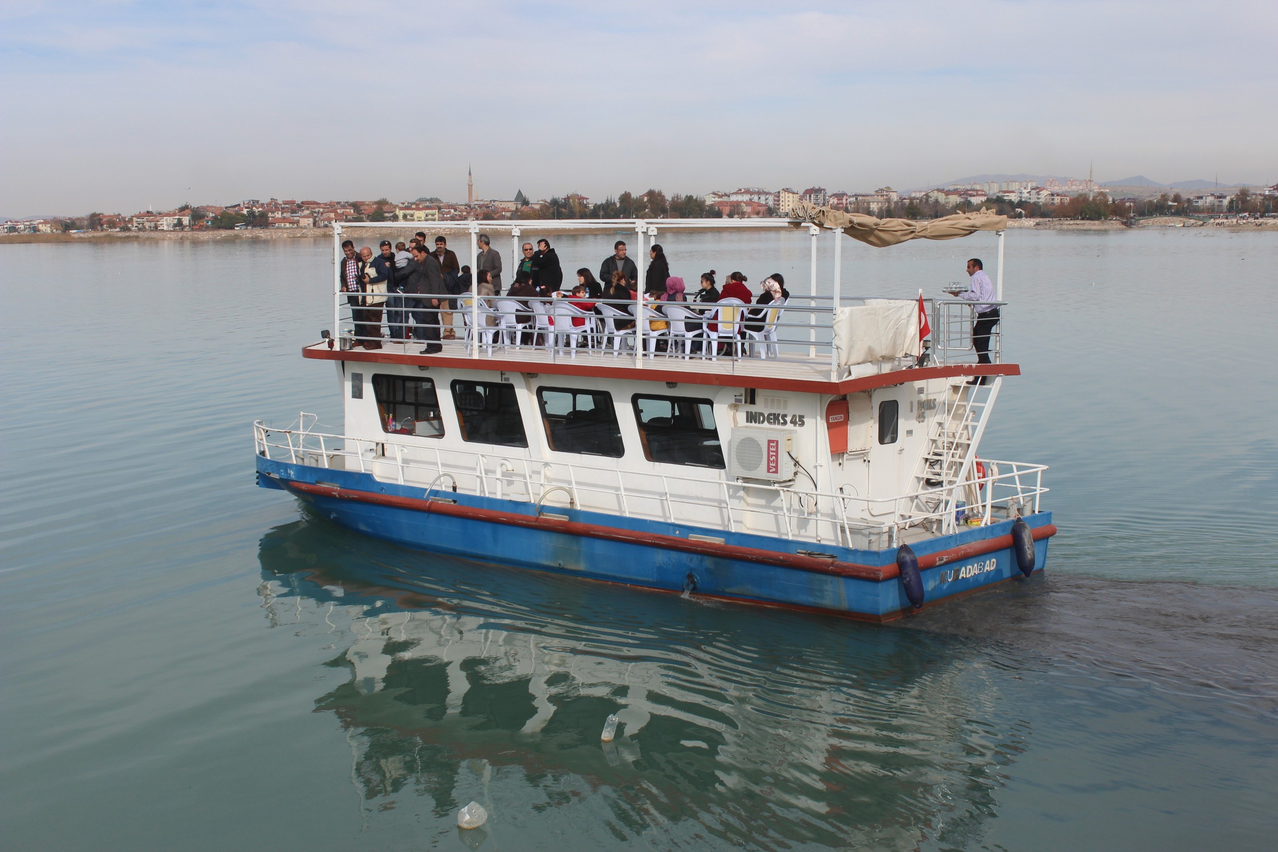 Yargı mensuplarına Beyşehir Gölü gezisi