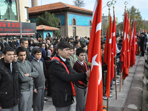 Konyada öğretmenler günü coşkusu