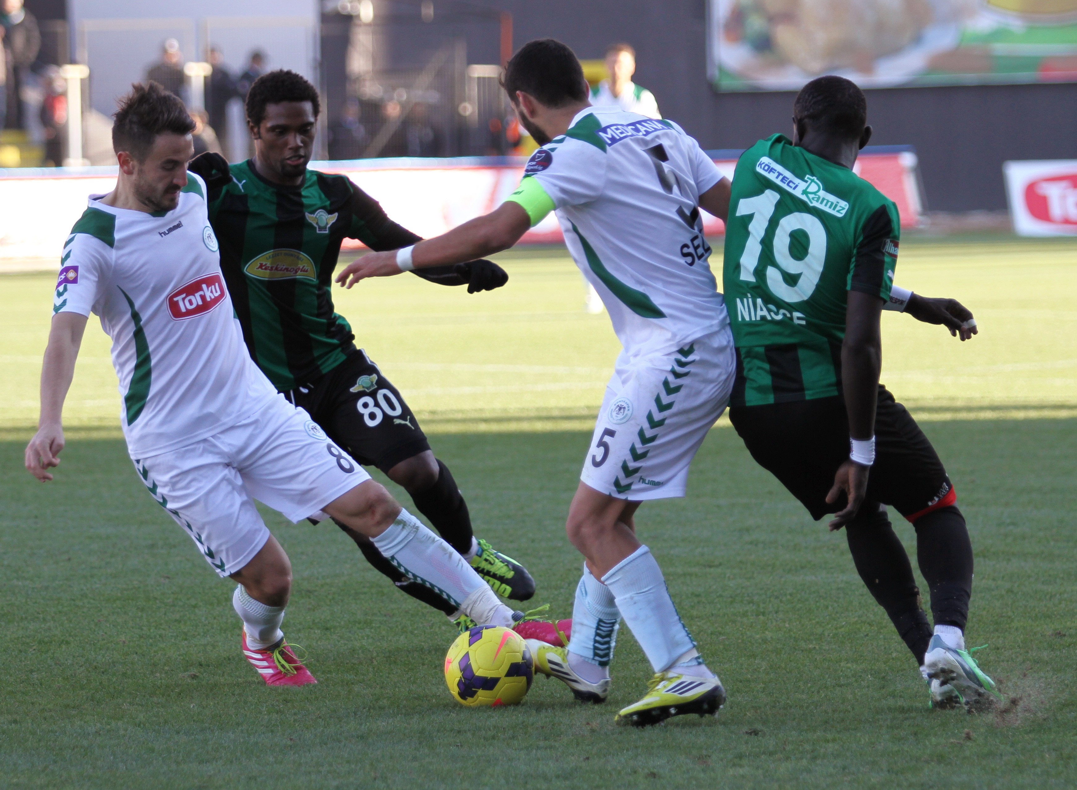 Torku Konyaspor deplasmanda 1 puan aldı