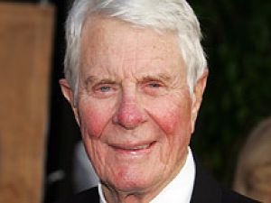 Görevimiz Tehlike oyuncusu Peter Graves öldü