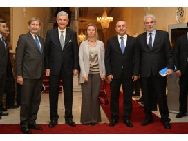 Daha fazla müzakere başlığı açılmalı