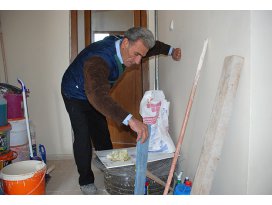 Fransızca öğretmeni amelelik yapıyor