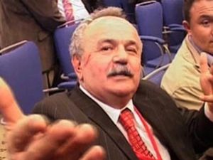 Beni onlar dövdü dedi ama özür diledi!