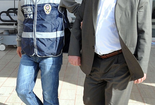 Paralel yapıya yeni operasyon! Gözaltılar var!
