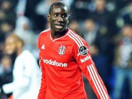 Demba Ba için sürpriz karar!