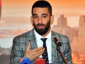 Arda Turan Bedelli askerlik için İstanbulda