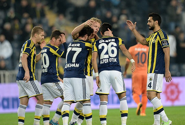 Fenerbahçe galibiyet serisini sürdürdü