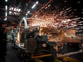 Sanayi üretimi yüzde 0,1 düştü