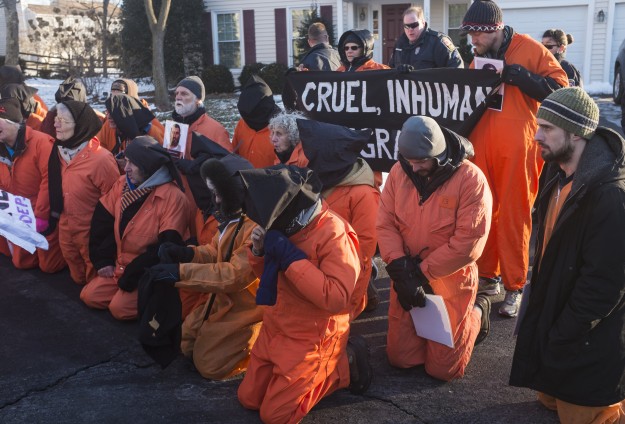 Washingtonda Guantanamo protesto edildi