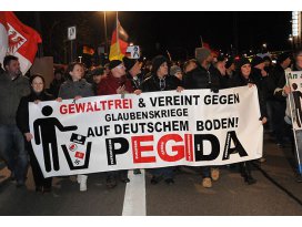 12. gösterisini düzenledi