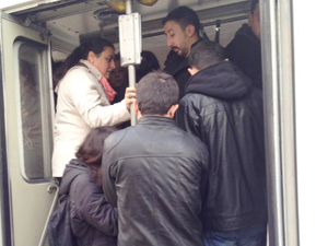 Toplu ulaşım işkencesi