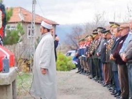 Öcalana o sözü söyleyen komutana sessiz veda