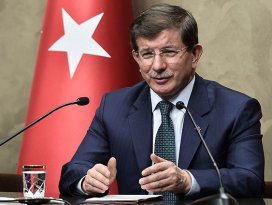 Hazreti Peygambere hakarete izin vermeyiz