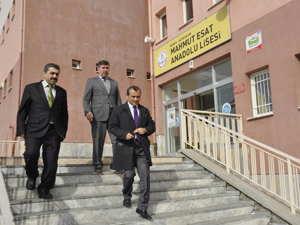Lise öğrencisinin imdadına kaymakam yetişti