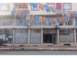 Bismilde AK Parti binasına saldırı