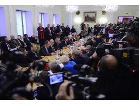 Moskovada Suriye için toplandılar