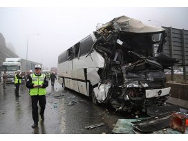 Antalyada otobüs ile tır çarpıştı: 5 ölü