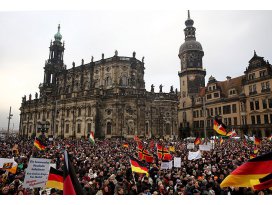 PEGIDA hareketi bölündü