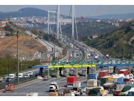 Köprü ve otoyollar saniyede 15 dolar getirdi