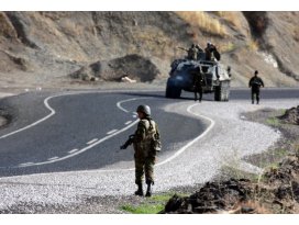 Uluderede bir asker ağır yaralandı