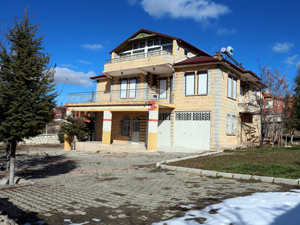 Gurbetçilere ait 8 evi soyan şüpheliler yakalandı