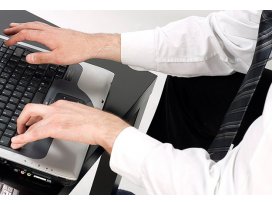 Tüketici internetten giyinmeyi sevdi
