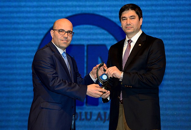 Bem-Bir-Senden AAya ödül