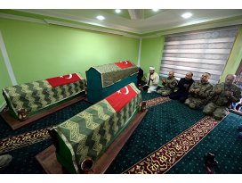Ecdat yadigarı emanetlere özel tören