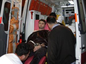 Gürültü yaptı diye arkadaşı tarafından bıçaklandı