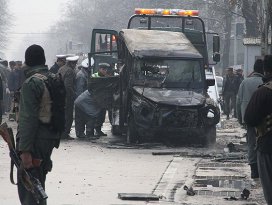 Türk koruma timinin aracına saldırı: 1 şehit