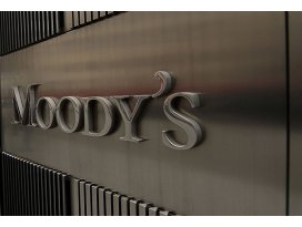 Moodys Yunanistanın mevduat notu tavanını düşürdü