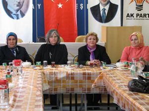 Ak Partili kadınlardan birlik mesajı