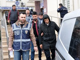 Soruları ÖSYMden flaş belleklerle sızdırmışlar
