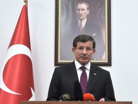İki açıklama da yanlıştır